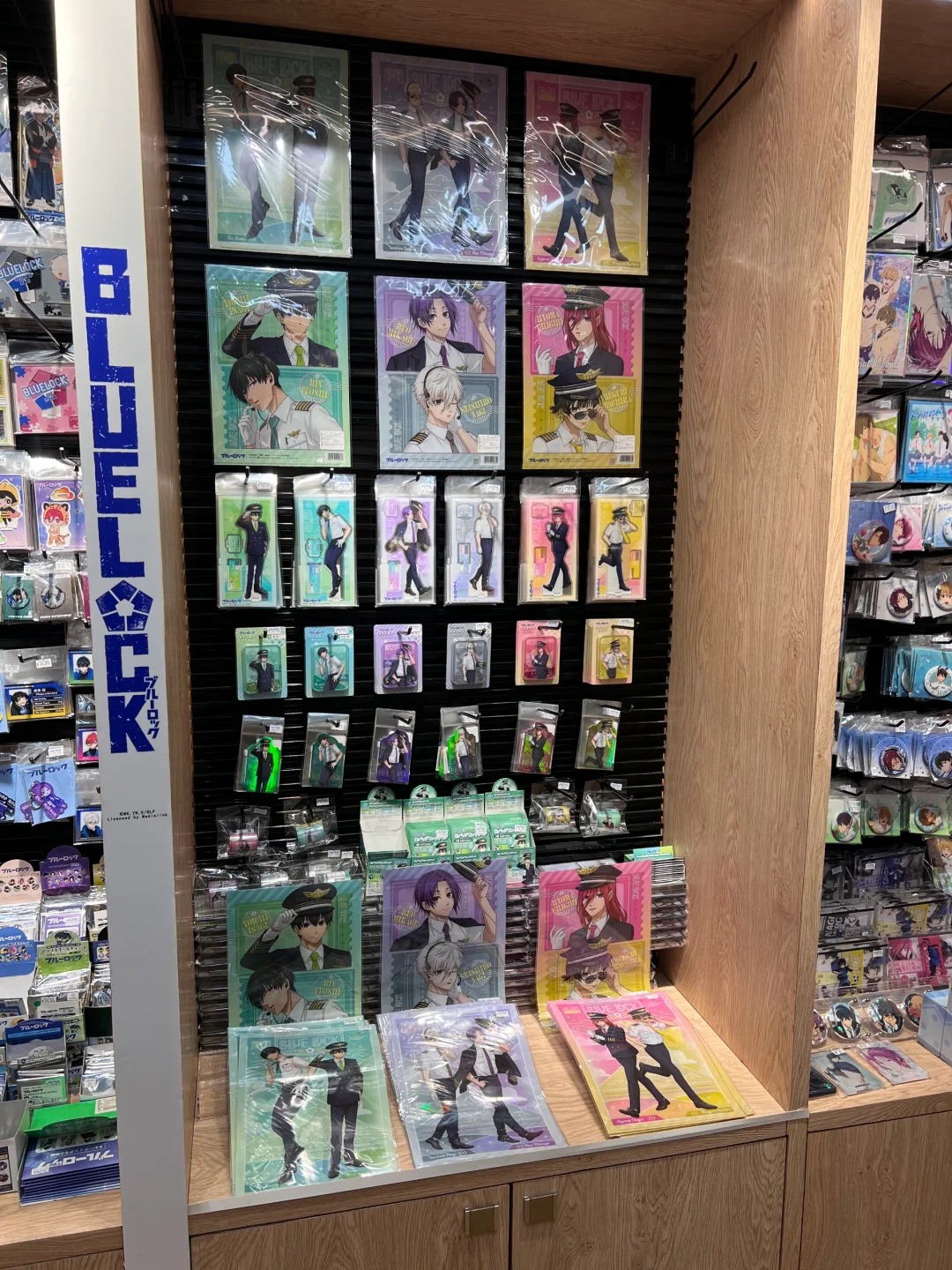 坐稳！蓝色监狱航班已起飞！_4_三月兽_来自小红书网页版.jpg